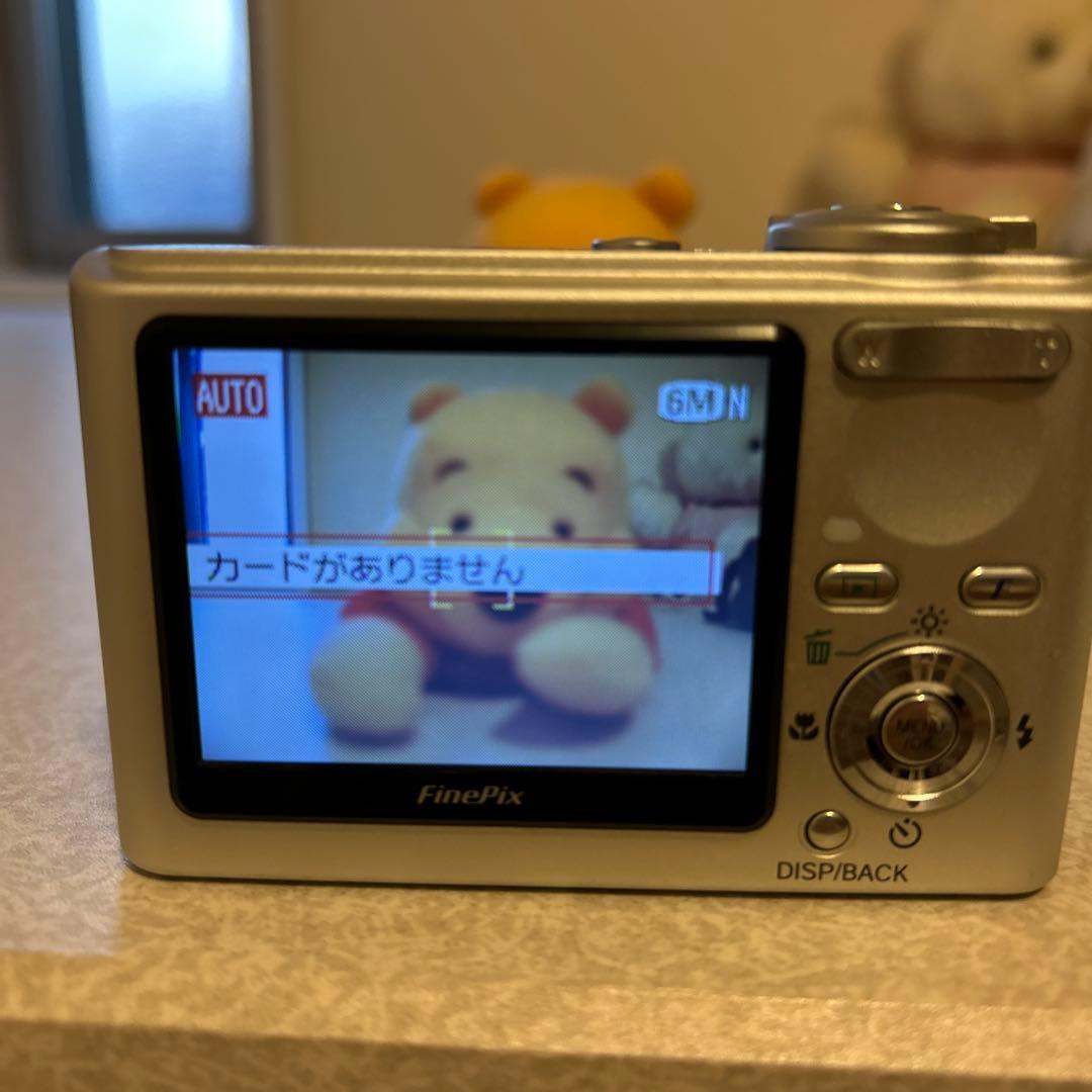 デジタルカメラ FUJIFILM finepix F10