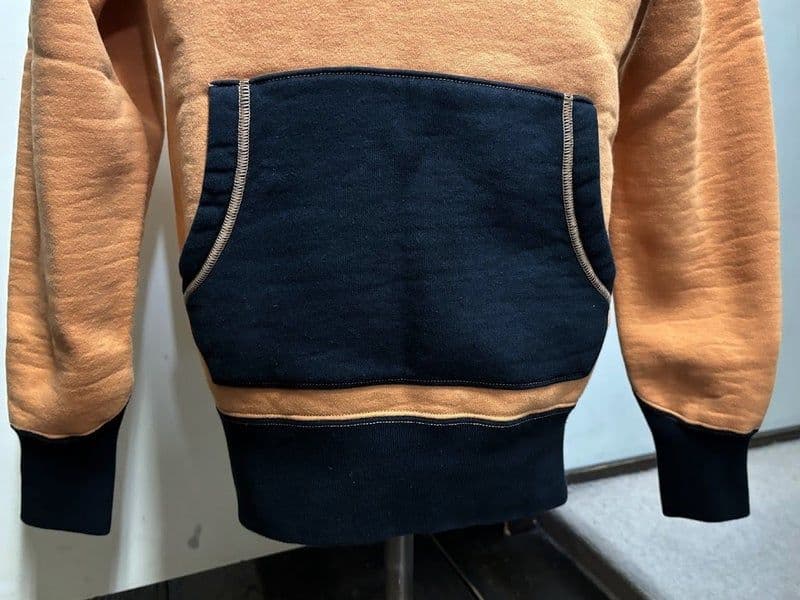 コリンボ　ツートンパーカー(Lサイズ