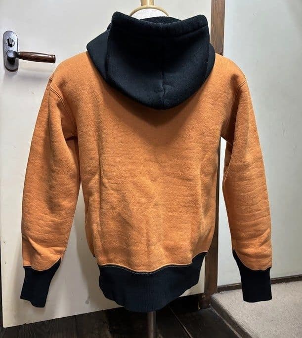 コリンボ　ツートンパーカー(Lサイズ