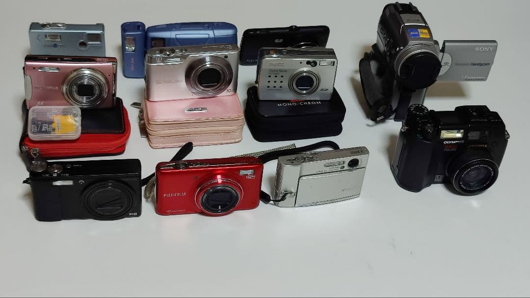 まとめ デジタルカメラセット 11台 ケース付き