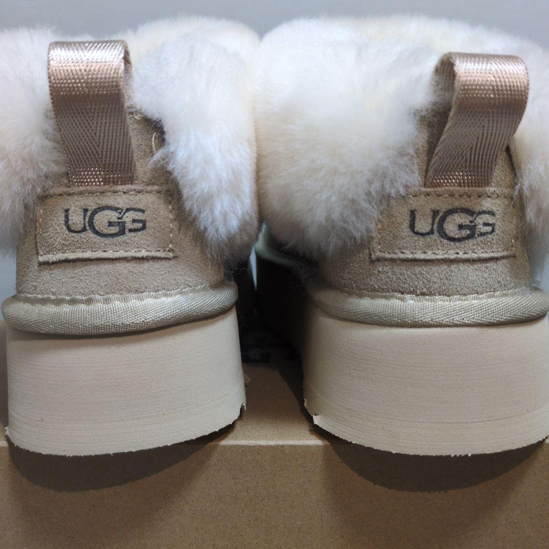 【新品未使用箱付】UGG ブーツ ベージュ 24センチ