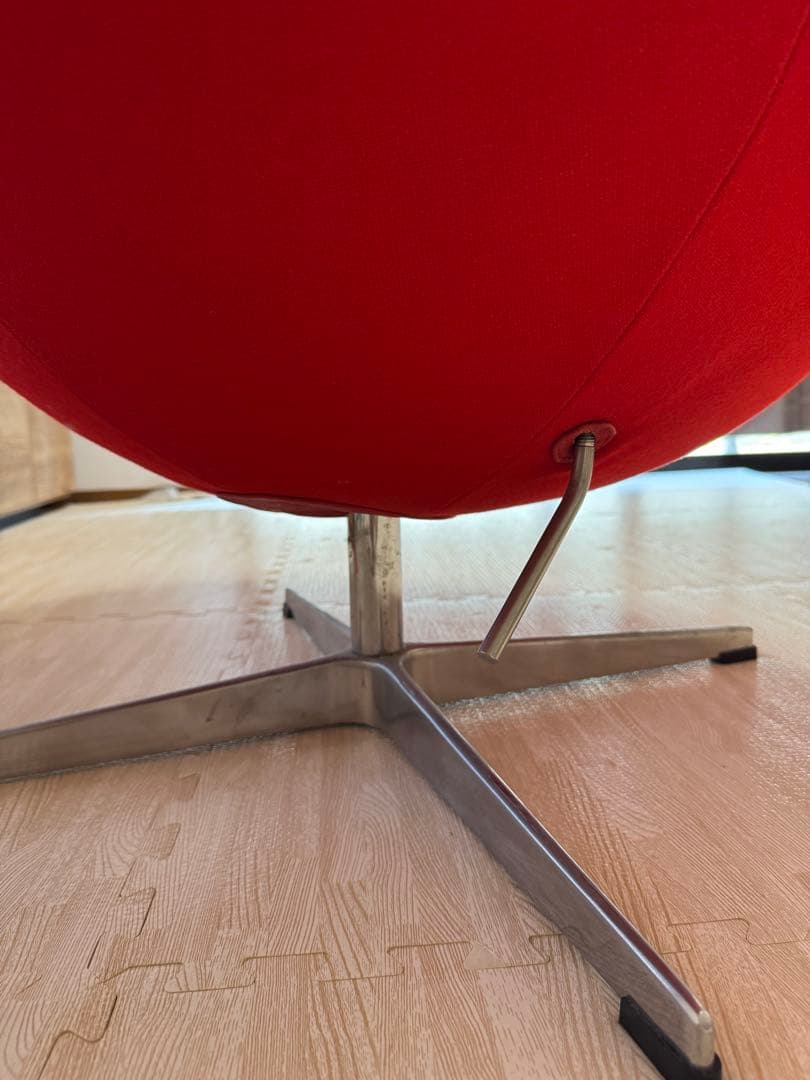 アルネヤコブセン　エッグチェア