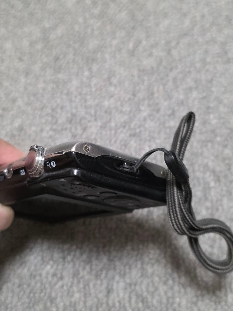 Nikon COOLPIX A100 コンパクトデジタルカメラ