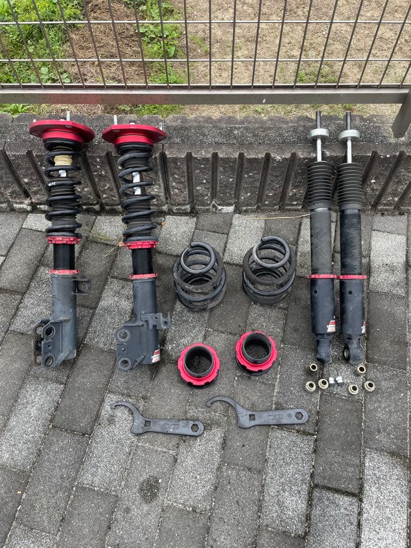 ヴォクシー 80用　BLITZ サスペンションキット 調整可能