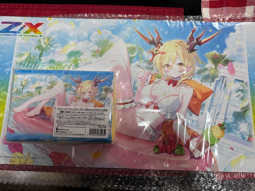 Z/X ゼクス デッキケース ラバープレイマット 「ニノ」サマーバケーション