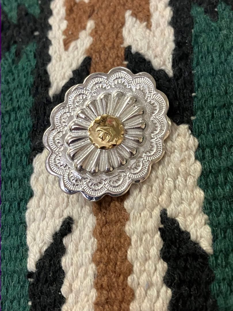 goro's ゴローズ　k18イーグルメタル付きフラワーコンチョ　フラワー