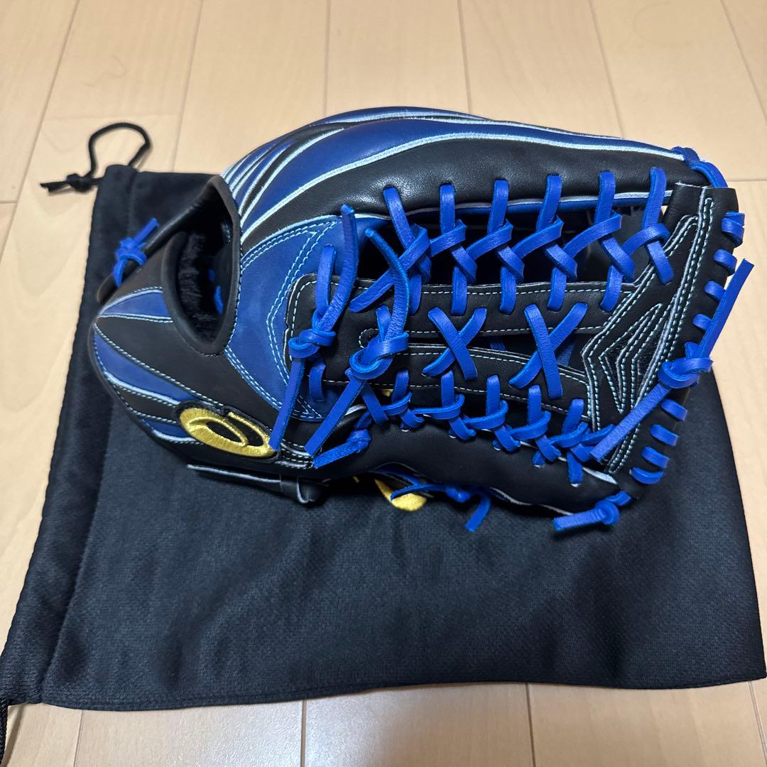 グローブ asics GOLD STAGE