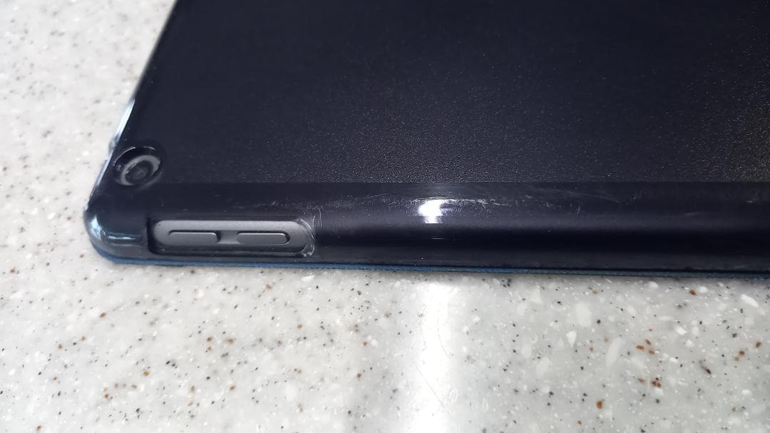 Apple iPad 第7世代 128GB MW772J/A スペースグレイ