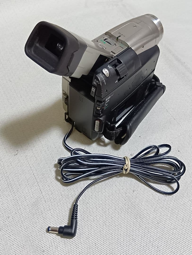 パナソニック　デジタルビデオカメラ　PANASONIC NV-C2