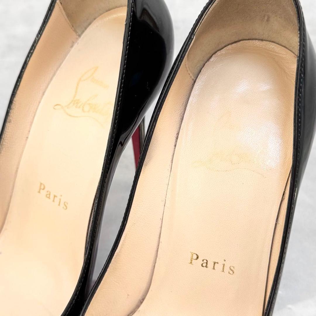 アキ クリスチャンルブタン ポインテッドトゥ パテントレザー ハイヒール