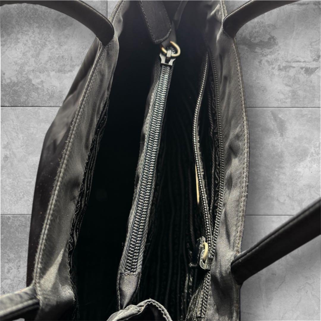 K*T様 PRADA ナイロン ハンドバッグ 黒