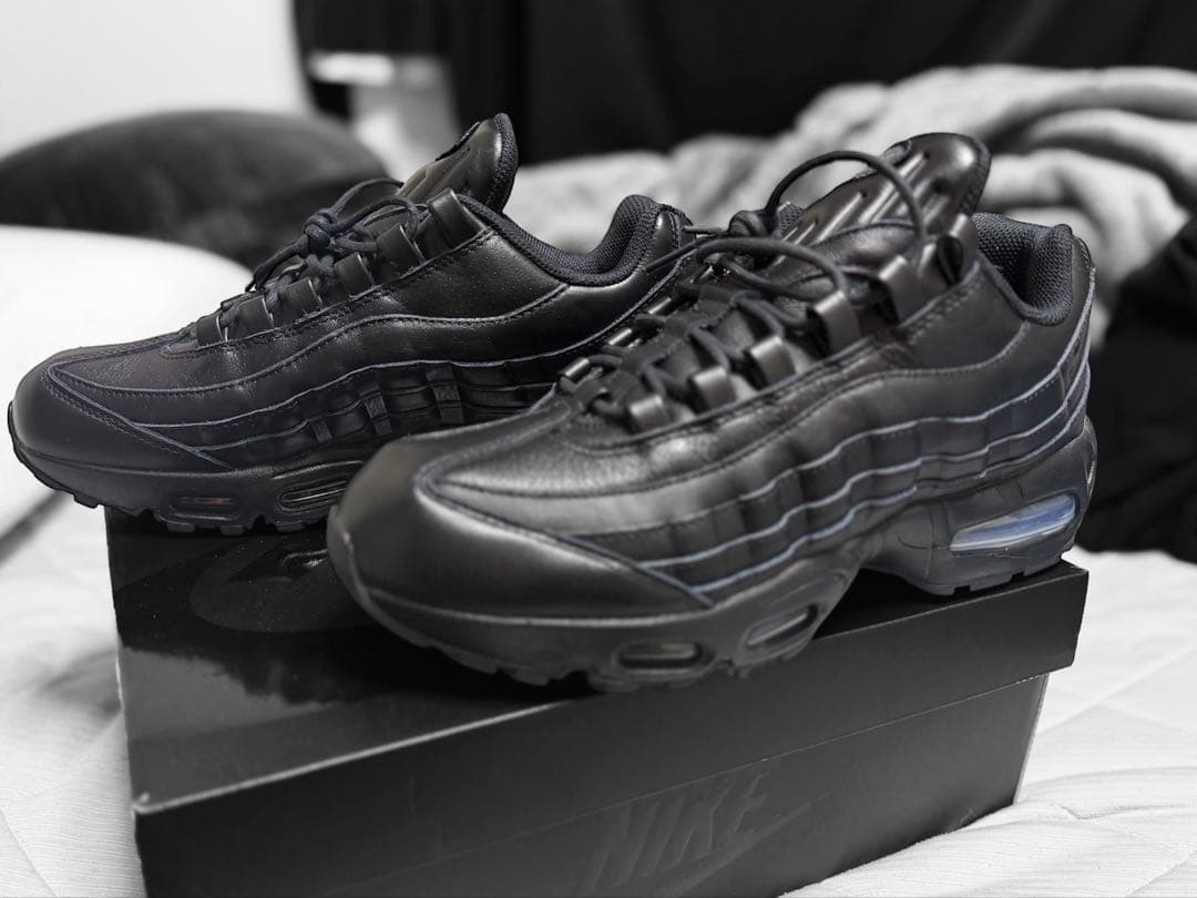 【極美品】Air Max 95 Leather Big Bubble QS