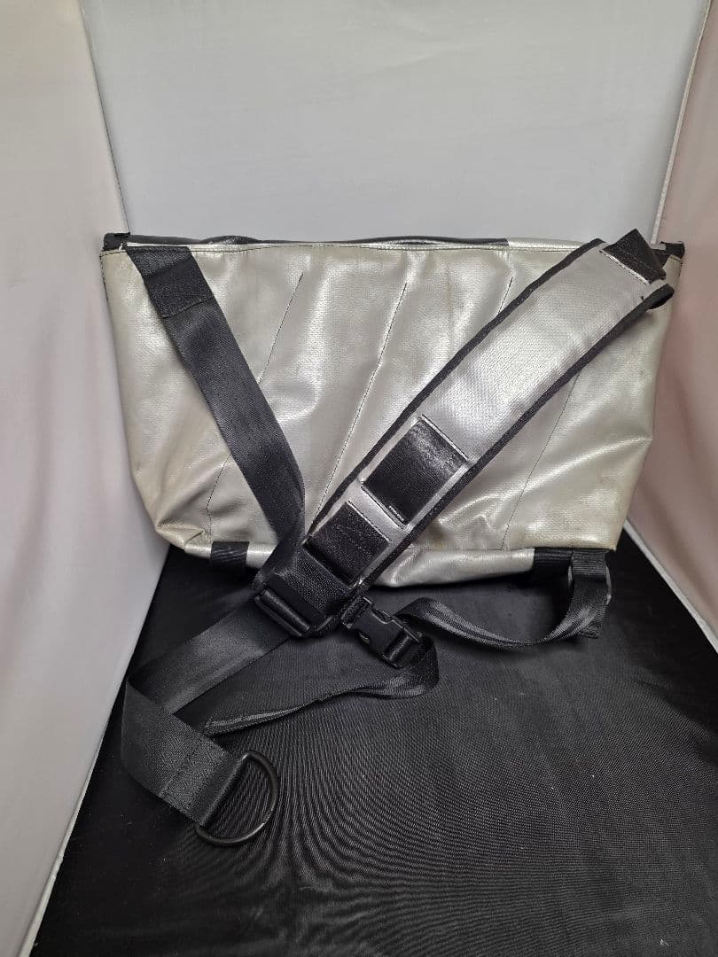 【廃盤】フライターグ F18REX Freitag バッグ シルバー ホワイト