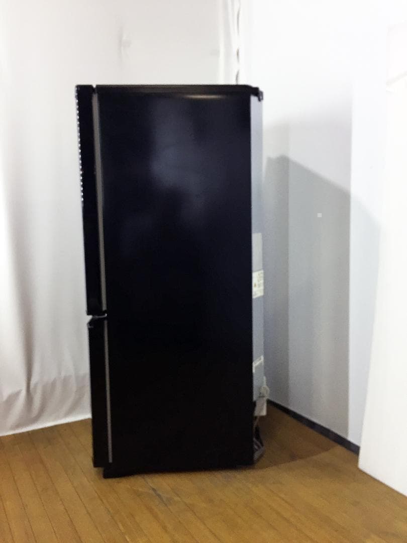 30日迄！送料無料◆三菱　146L　ラウンドカット　冷蔵庫【♦MR-P15T】