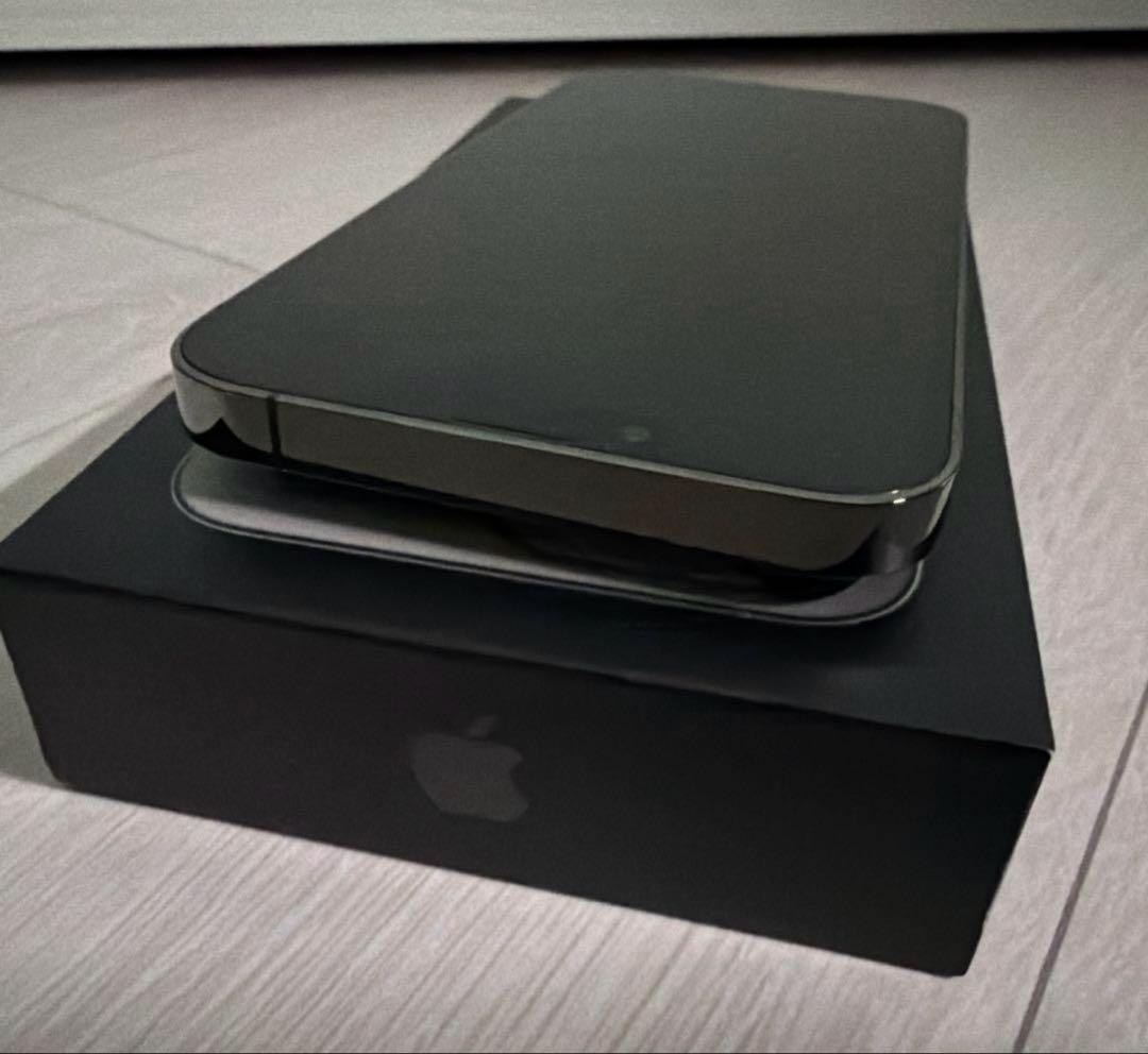 【美品・箱あり】iPhone 13 Pro 512GB グラファイト