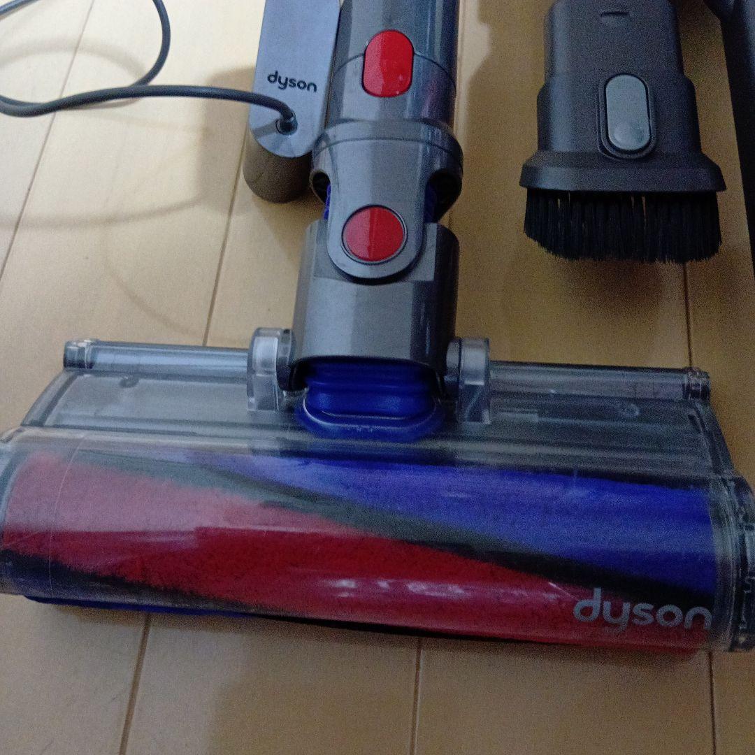 せい送料込美品dyson SV11スティック&ハンディ 稼働 18分50秒