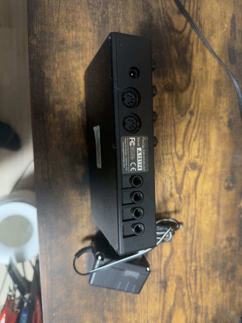 ギター Roger Linn AdrenaLinn III