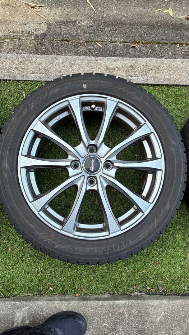 16インチ シルバーホイール タイヤセット