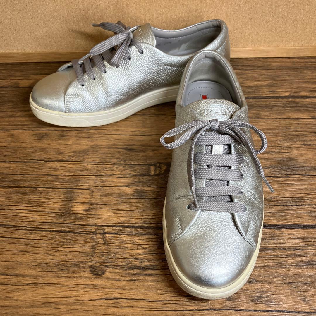 （K26086）プラダ PRADA スニーカー サイズ7（約26㎝） シルバー