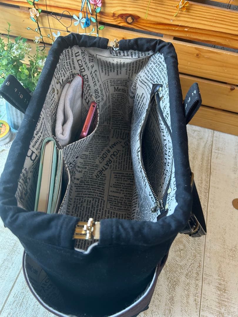 fucy♡ニューム口金バッグ★イケメンバッグ(* 'ᵕ' )☆