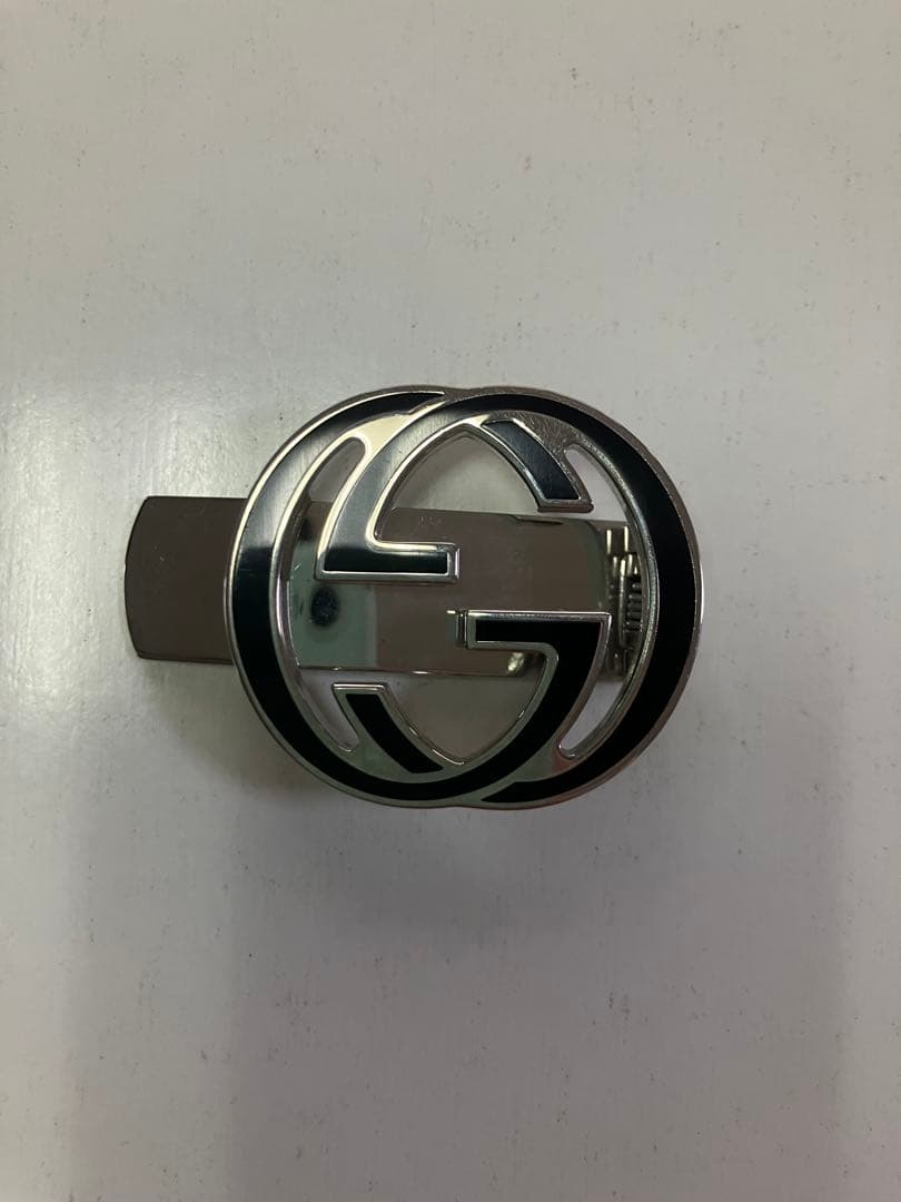 前*伸様 グッチシルバーマネークリップブラックGG ロゴ　インターロッキング　G