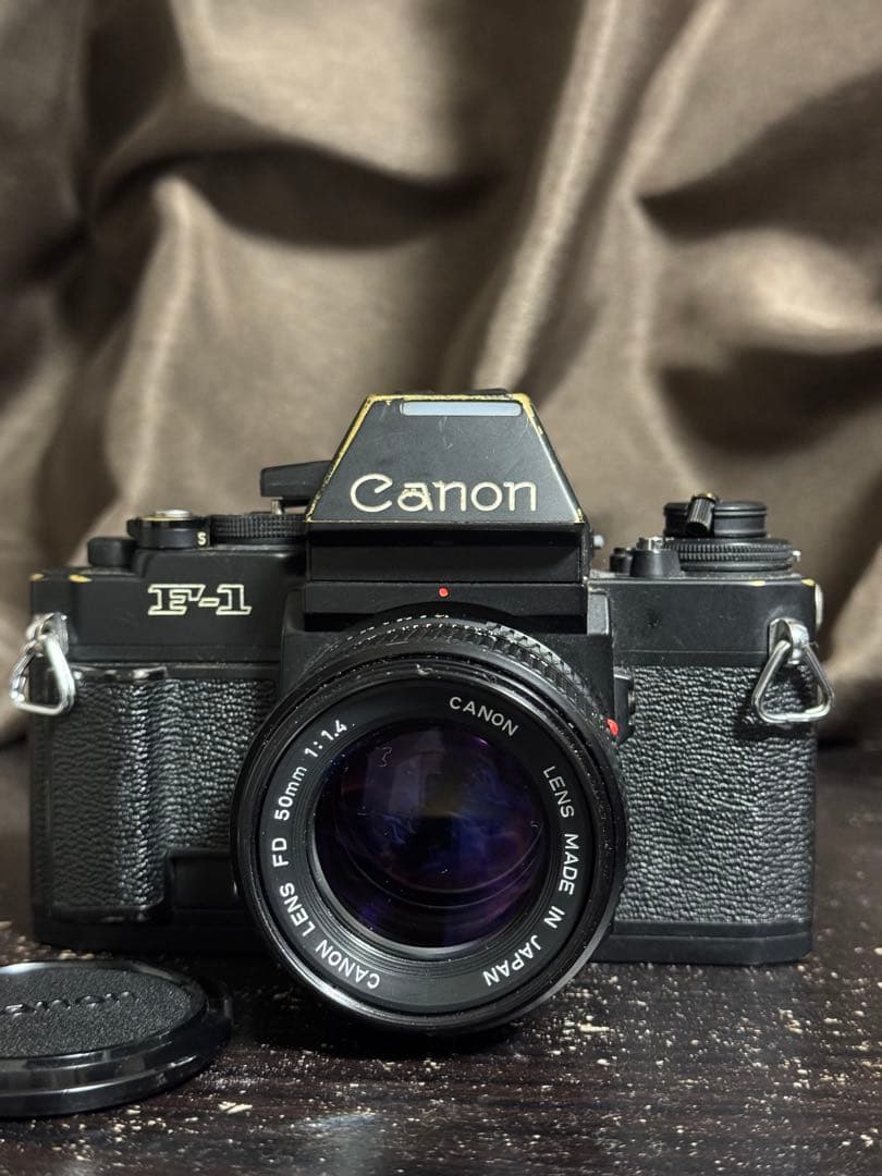 Canon New F-1 AEファインダー　50mm f1.4 レンズ付き
