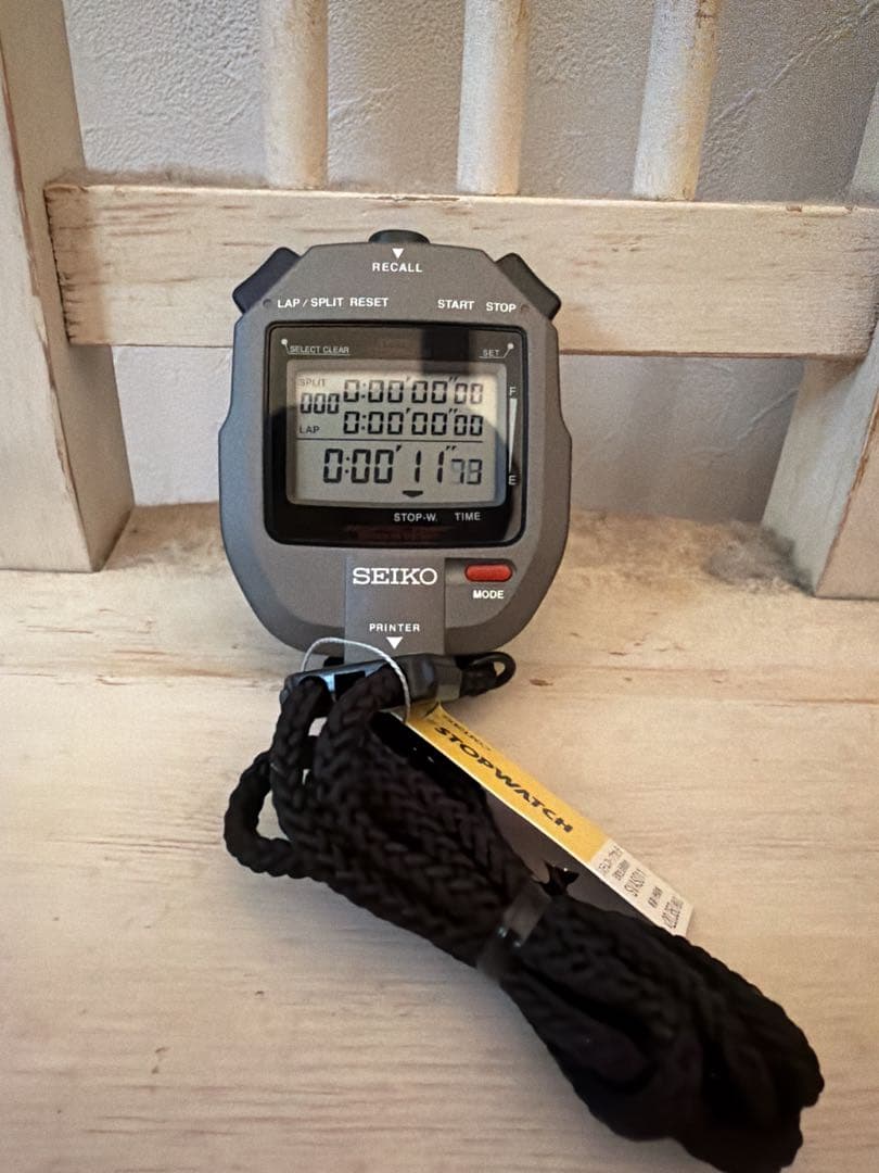 SEIKO ストップウォッチ SVAS011 防水