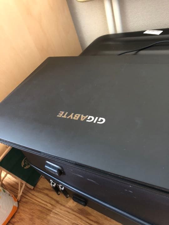その他ノートPC本体 gigabyte p27g