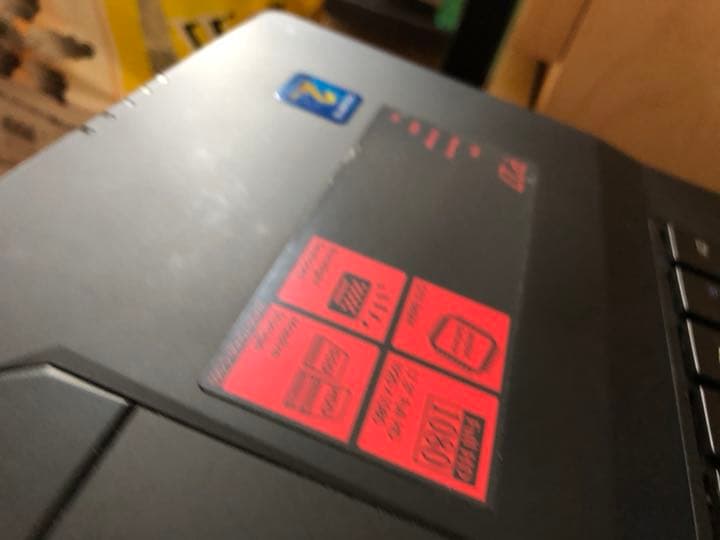 その他ノートPC本体 gigabyte p27g