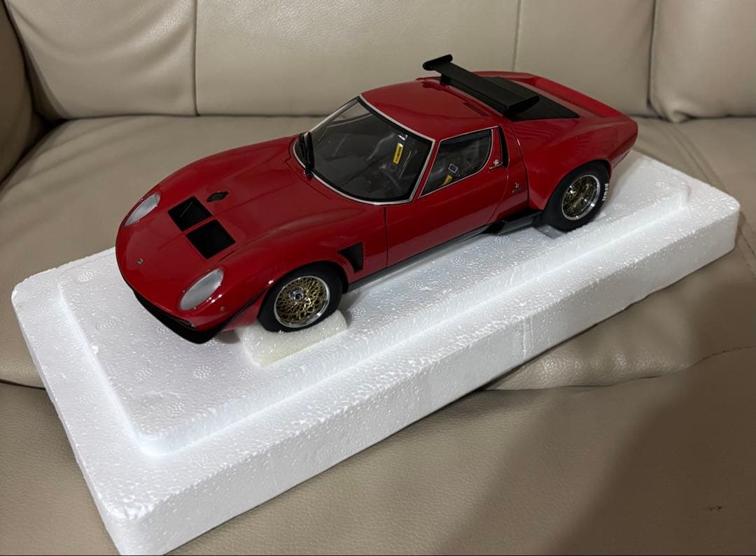 AUTOart 1/18 ランボロギーニ　ミウラ　SVR JOTA 展示品