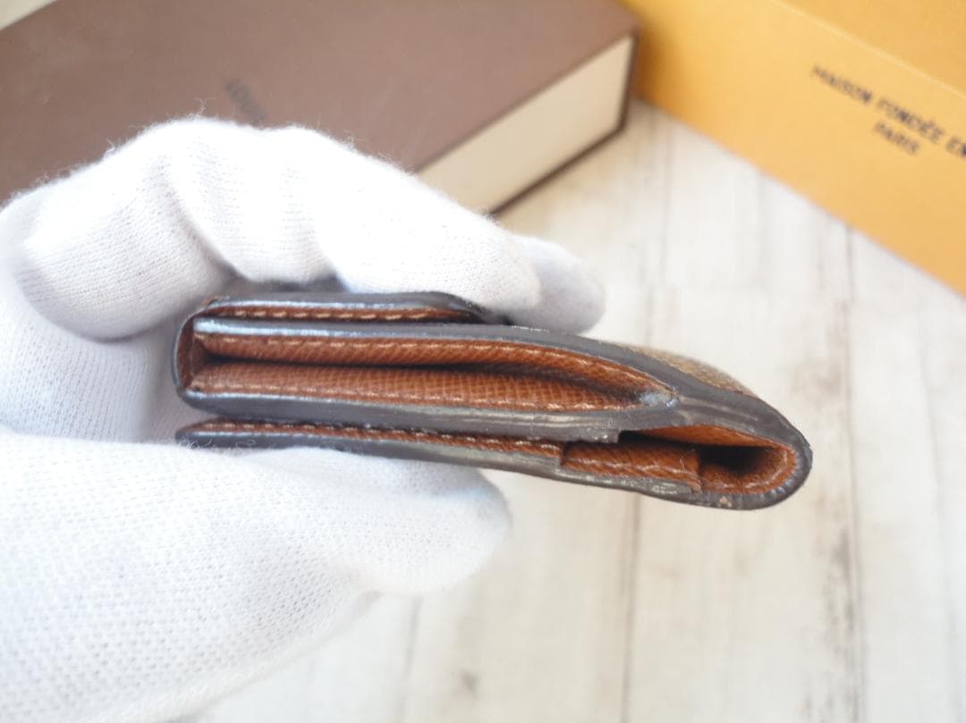 超美品☆ヴィトン モノグラム ケース【ラドロー】オシャレ☆B26せんよう