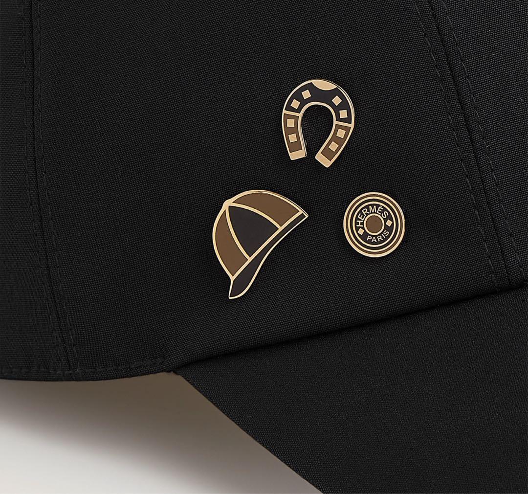 きーちゃんさんエルメス　セレナ・ジャンプ》　キャップ　黒　馬蹄　ロゴ
