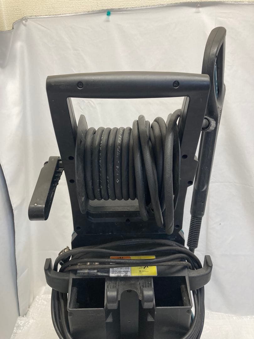 Makita マキタ　高圧洗浄機　MHW0820