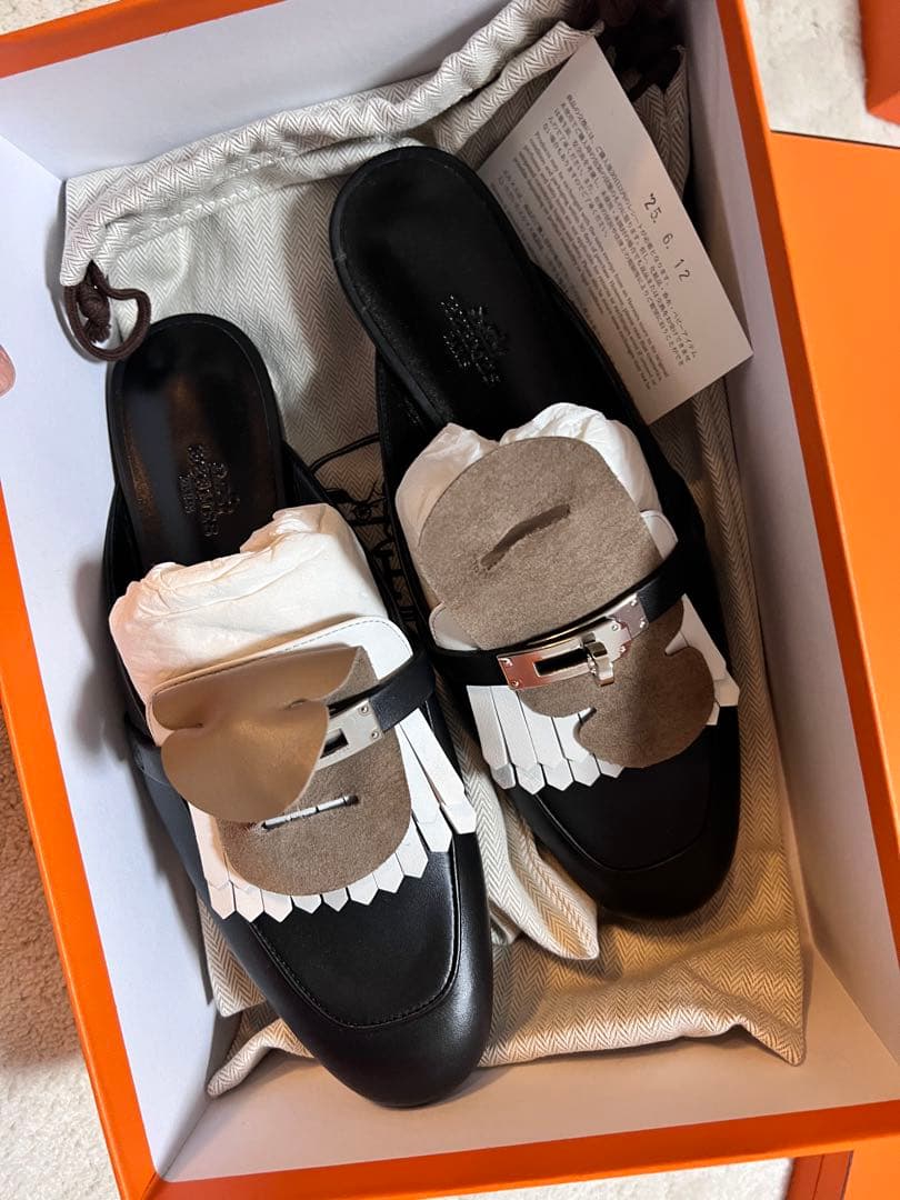 エルメス《ケリー》バックル ミュール 《オズ》