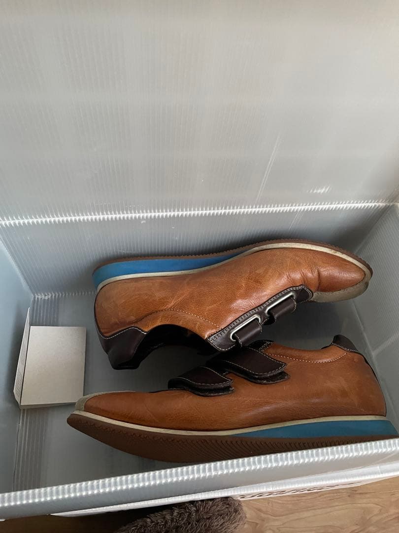 ハ*ト様 miumiuレザースニーカー PRADA GUCCI