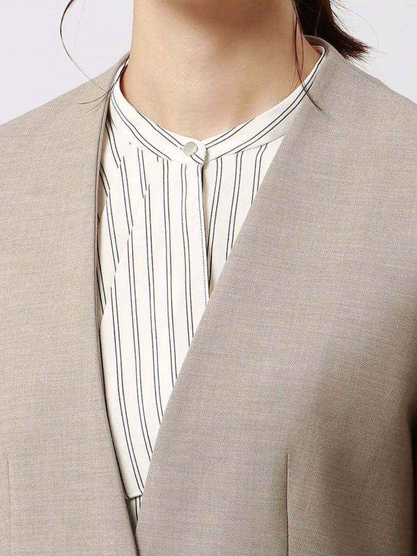 ★美品★スーツスクエア上下セット　Vカラージャケット／パンツDELEGANT