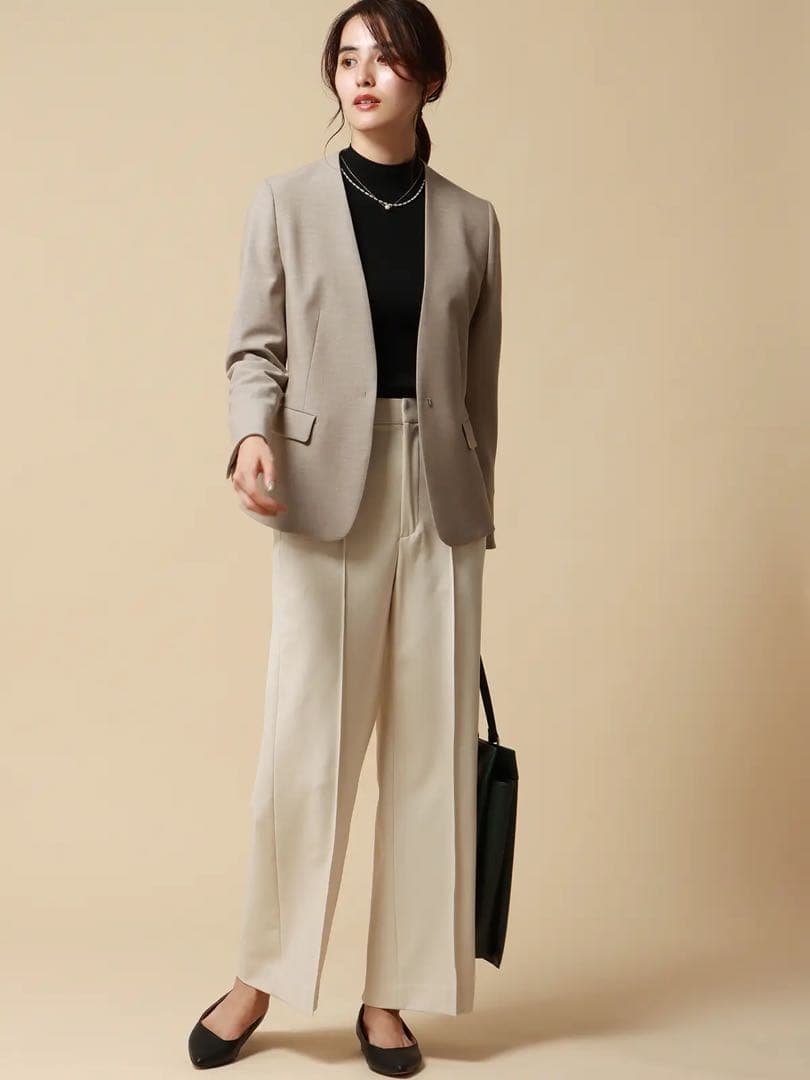 ★美品★スーツスクエア上下セット　Vカラージャケット／パンツDELEGANT