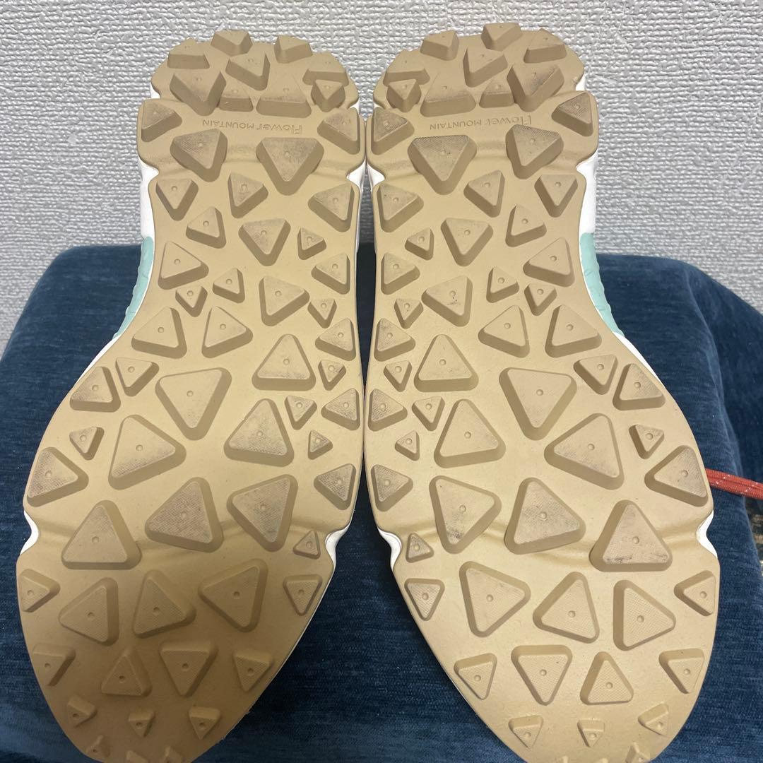 フラワーマウンテン　スウェードスニーカー