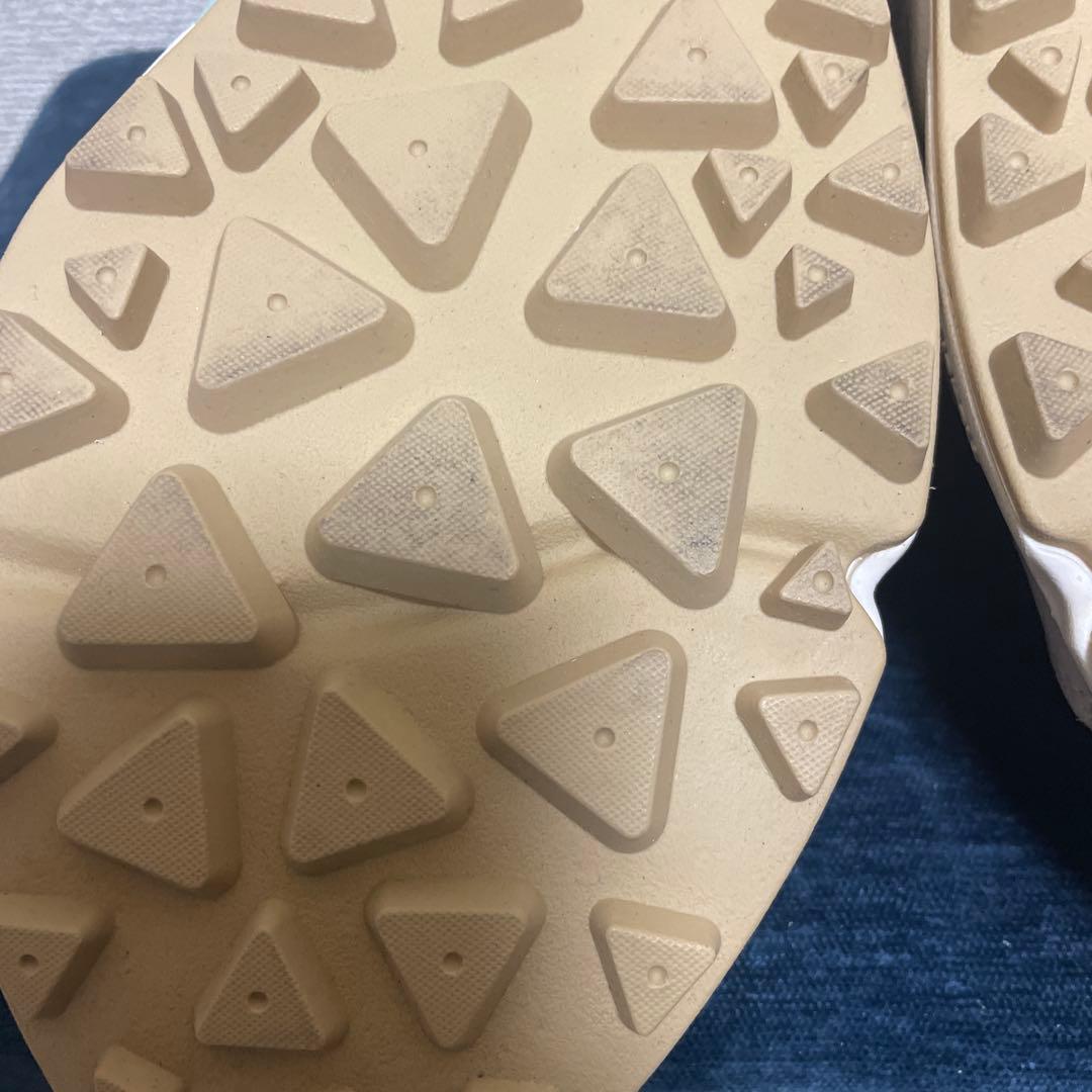 フラワーマウンテン　スウェードスニーカー