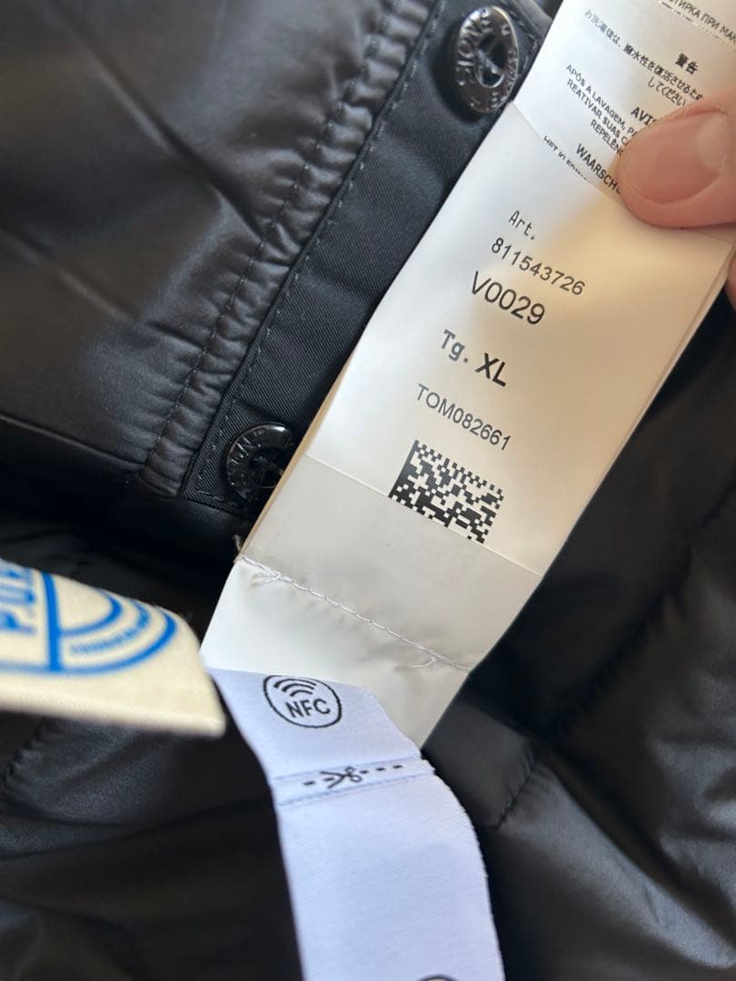 STONE  ブラックジャケット