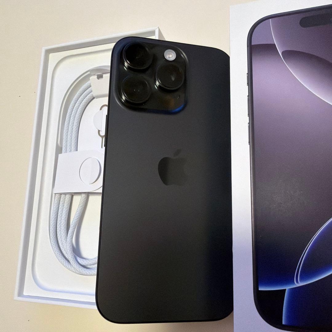 iPhone 16 Pro 512GB ブラック 限定保証2026/3まで99%