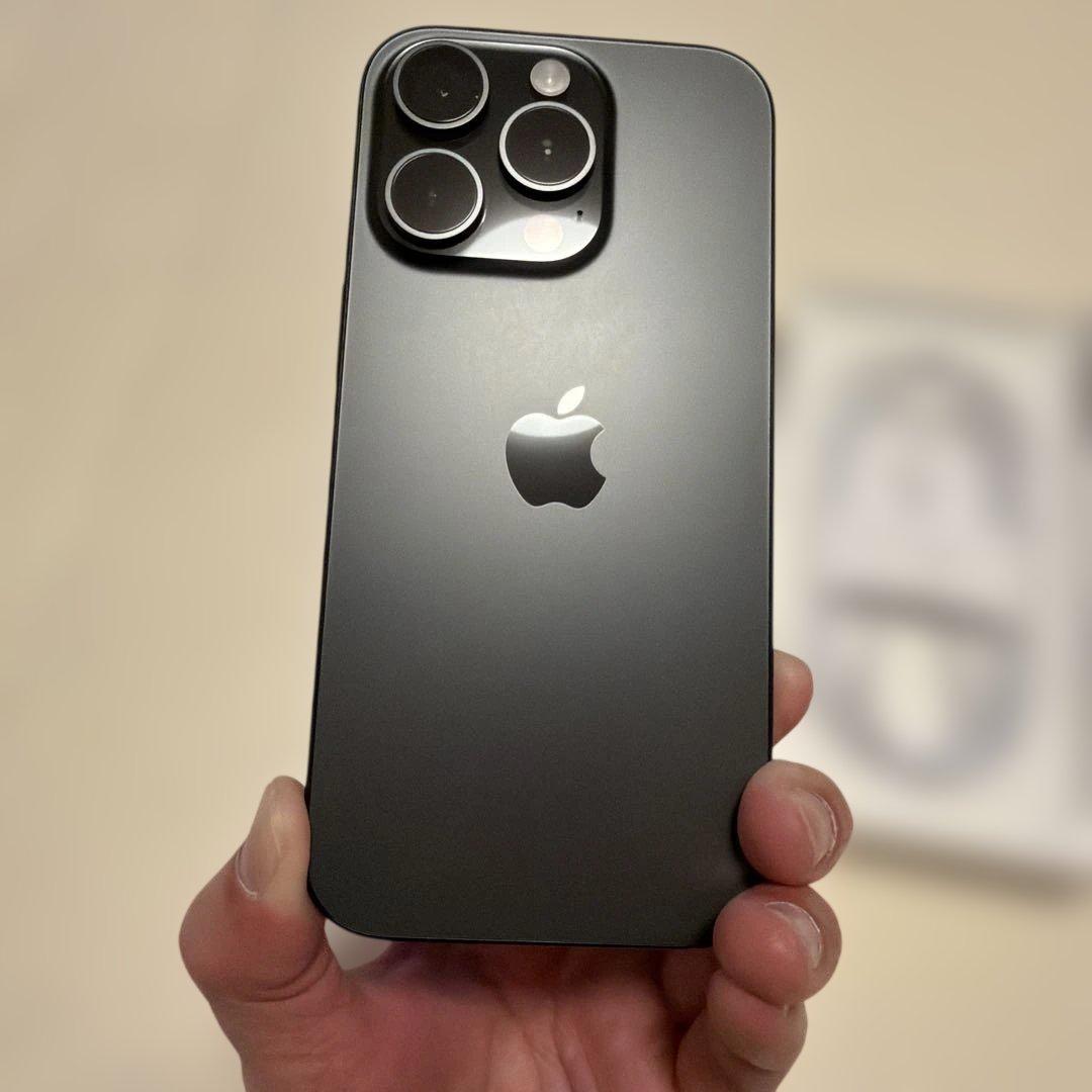 iPhone 16 Pro 512GB ブラック 限定保証2026/3まで99%