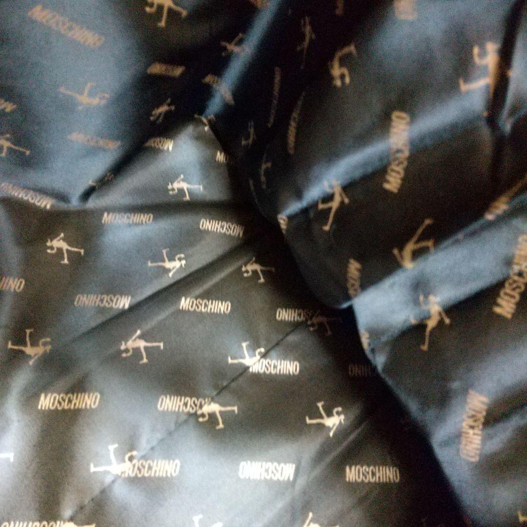 Juraモスキーノ ゴールドチェーン 大判トートバックハートキルティング