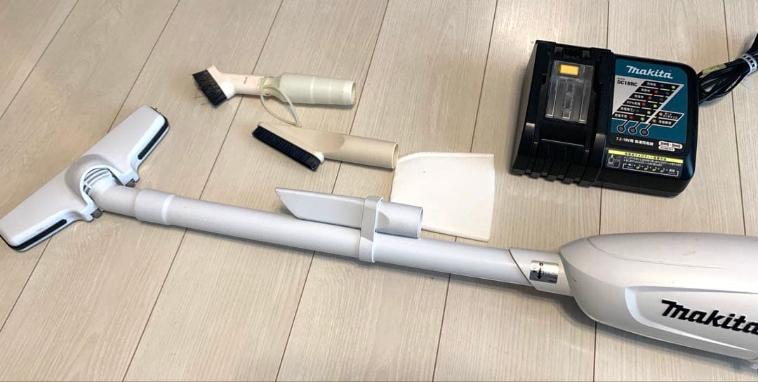 マキタ掃除機 CL141FD