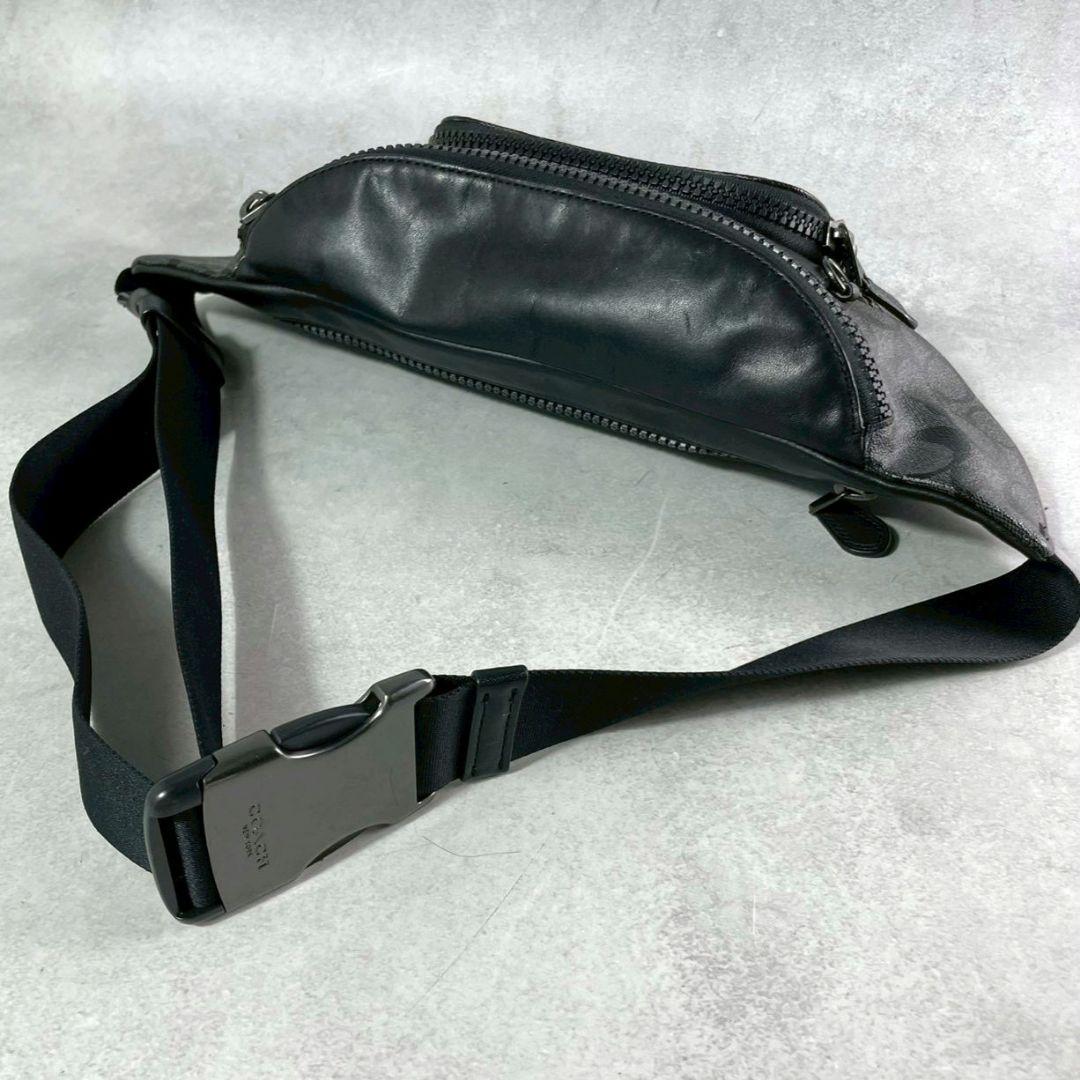極美品 コーチ トラック ボディバッグ ベルトバッグ レザー PVC ロゴ 黒