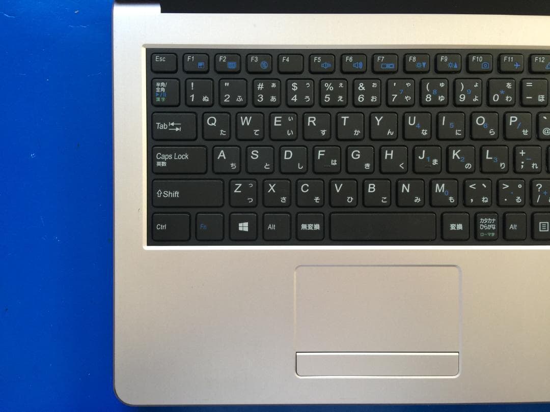 マウス MB-E400EN 14型TFT液晶　薄型・コンパクト ノートパソコン