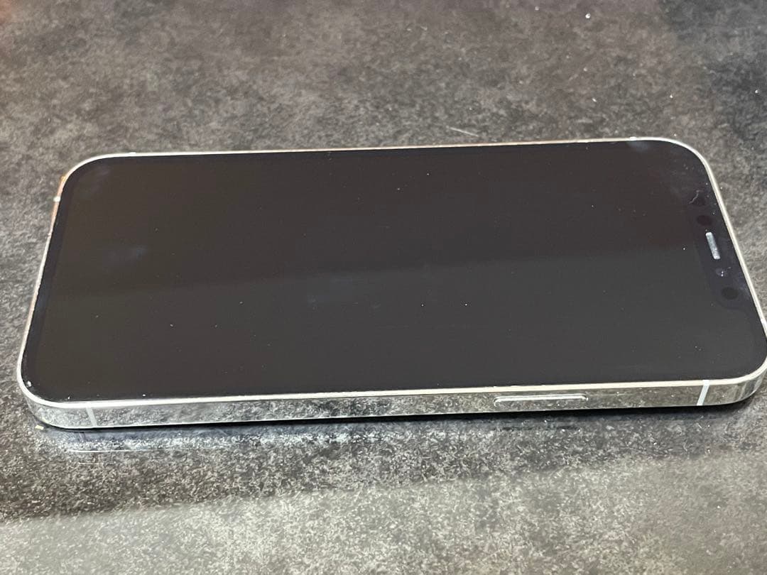 （箱あり）Apple iPhone 12 Pro シルバー 本体256GB