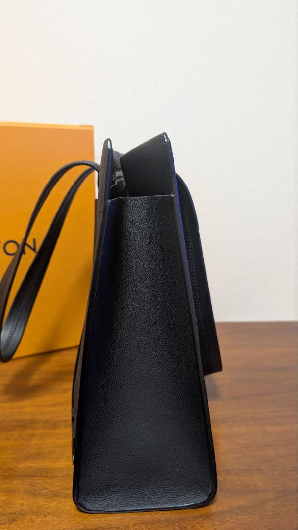 ルイヴィトン M57308 テイクオフ トート アエログラム ブラック