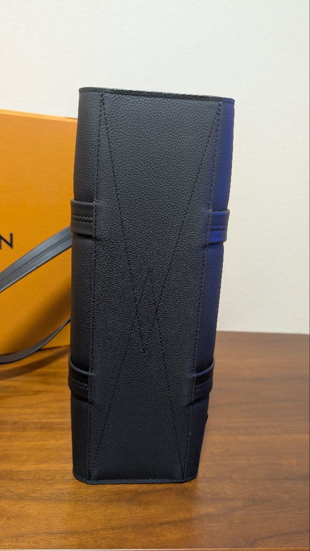 ルイヴィトン M57308 テイクオフ トート アエログラム ブラック