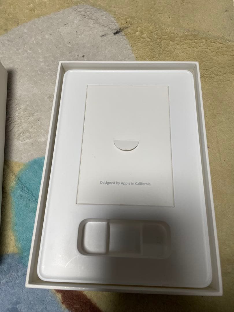 セール中Apple iPad mini 本体 シルバー